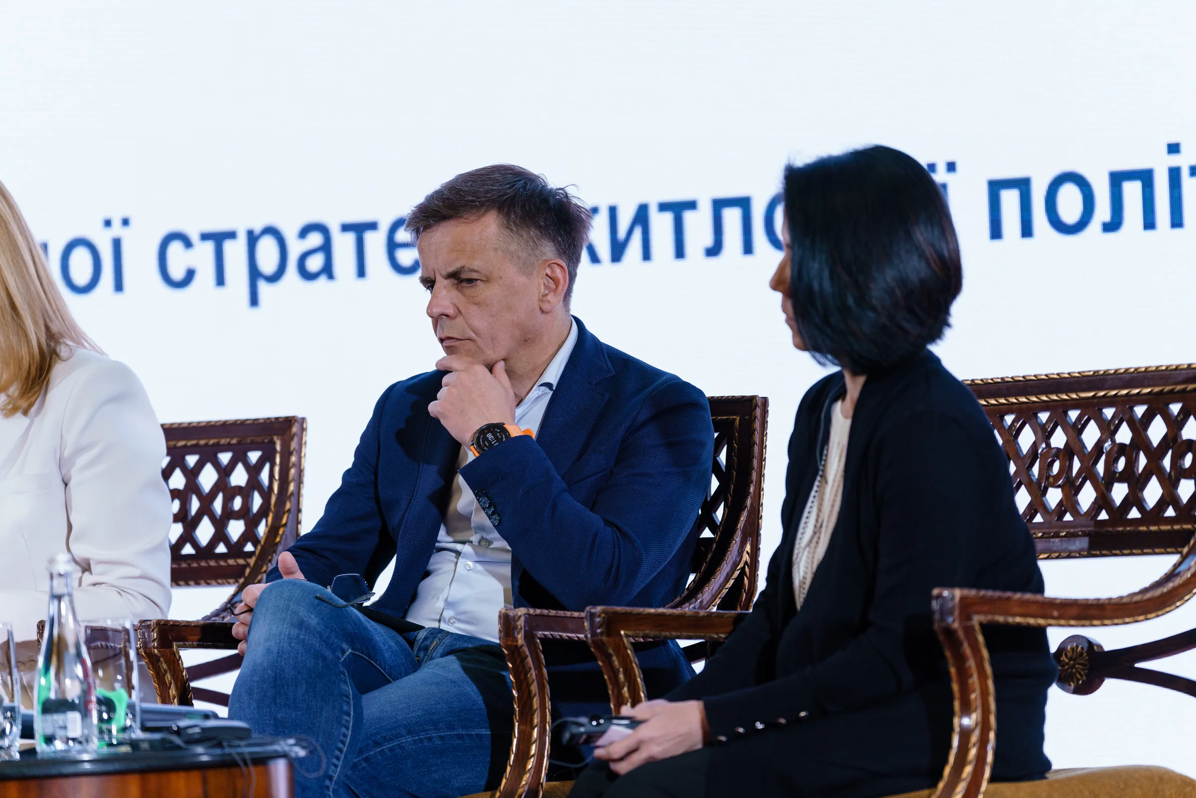Працюємо над житловою програмою для ветеранів та людей із ТОТ, – Олексій Кулеба