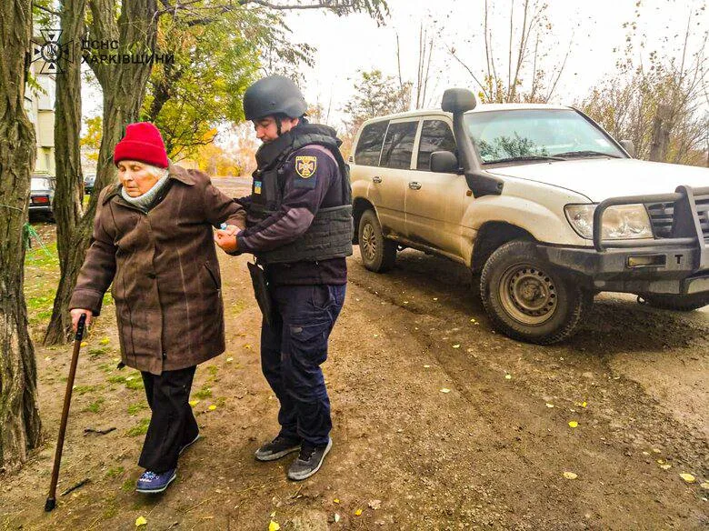 Evacuation of residents of frontline settlements continues in Kharkiv region