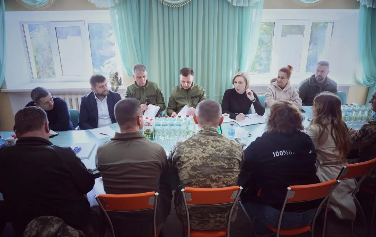 Ірина Верещук провела виїзну нараду щодо реабілітації та реінтеграції військовослужбовців, звільнених з полону
