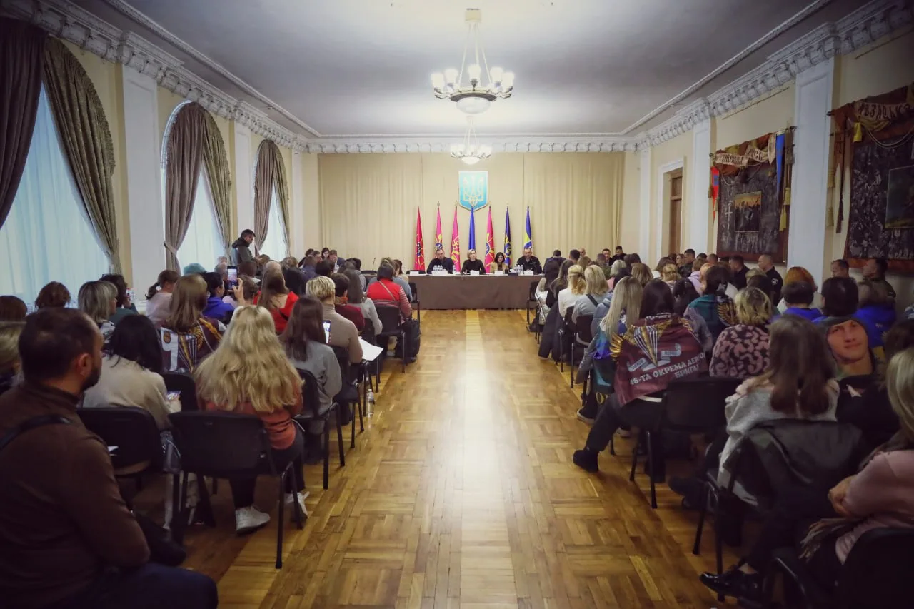The government’s priority is to support the families of prisoners of war