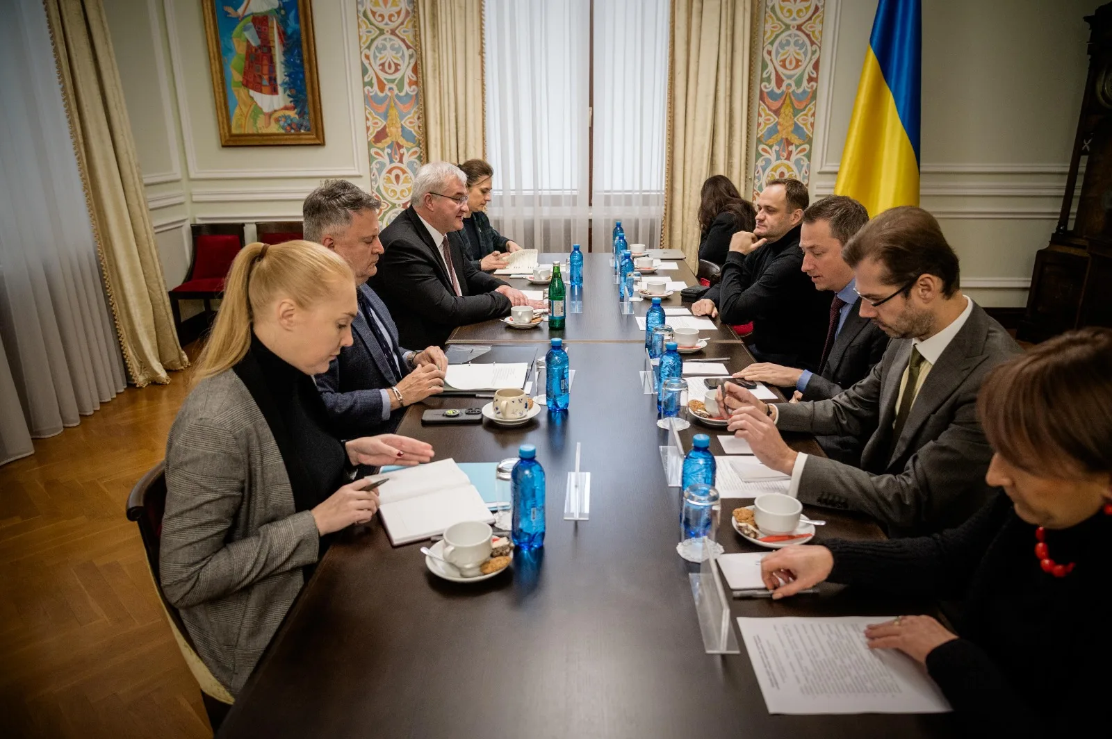 Відбудова України – це конкретні проєкти в громадах, – Олексій Кулеба